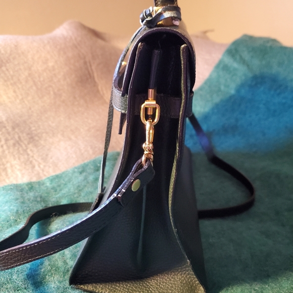 Authentic black leather handbag - Picture 2 of 6